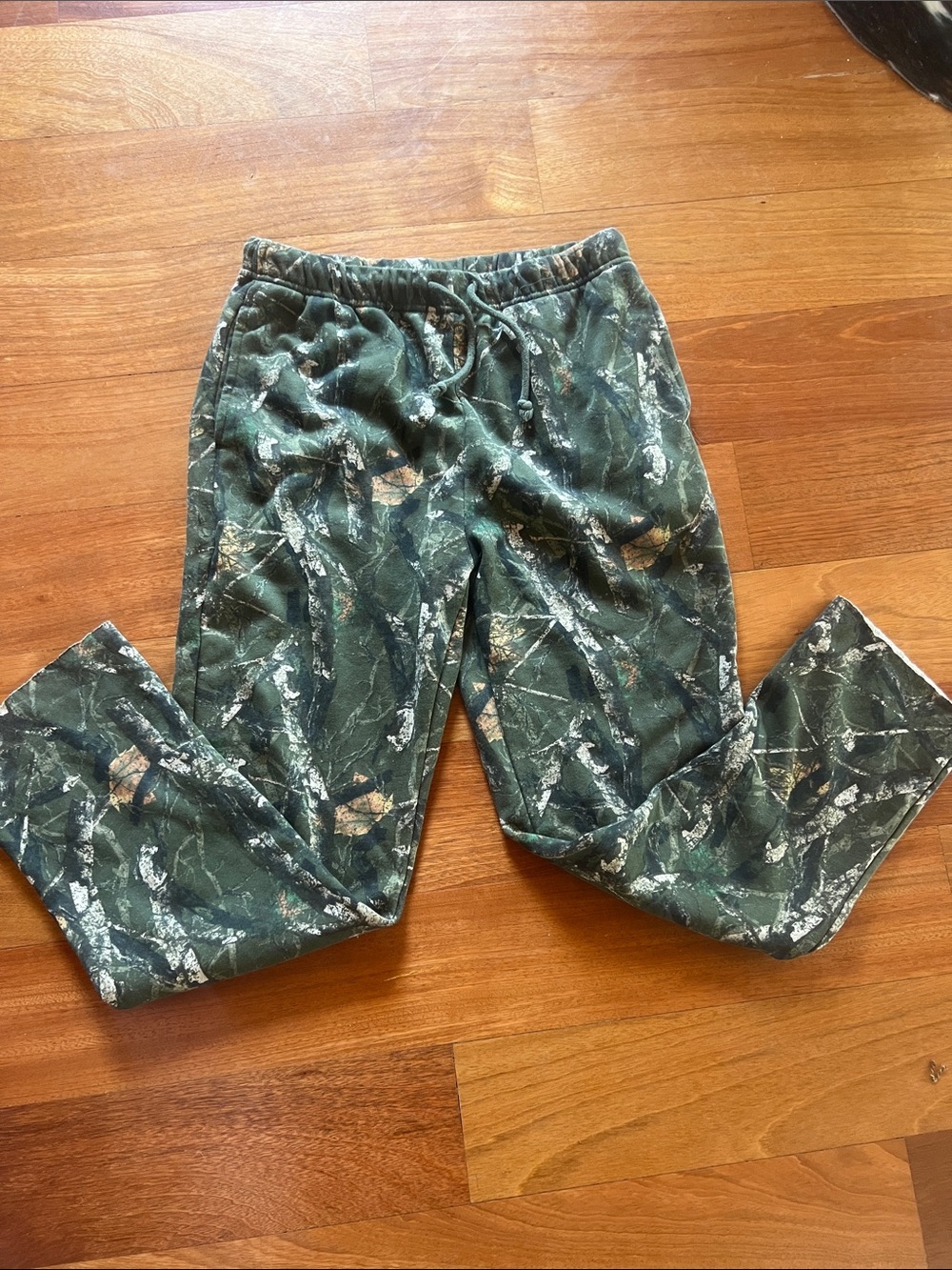 No Boundaries Green Camo Jogger Pants